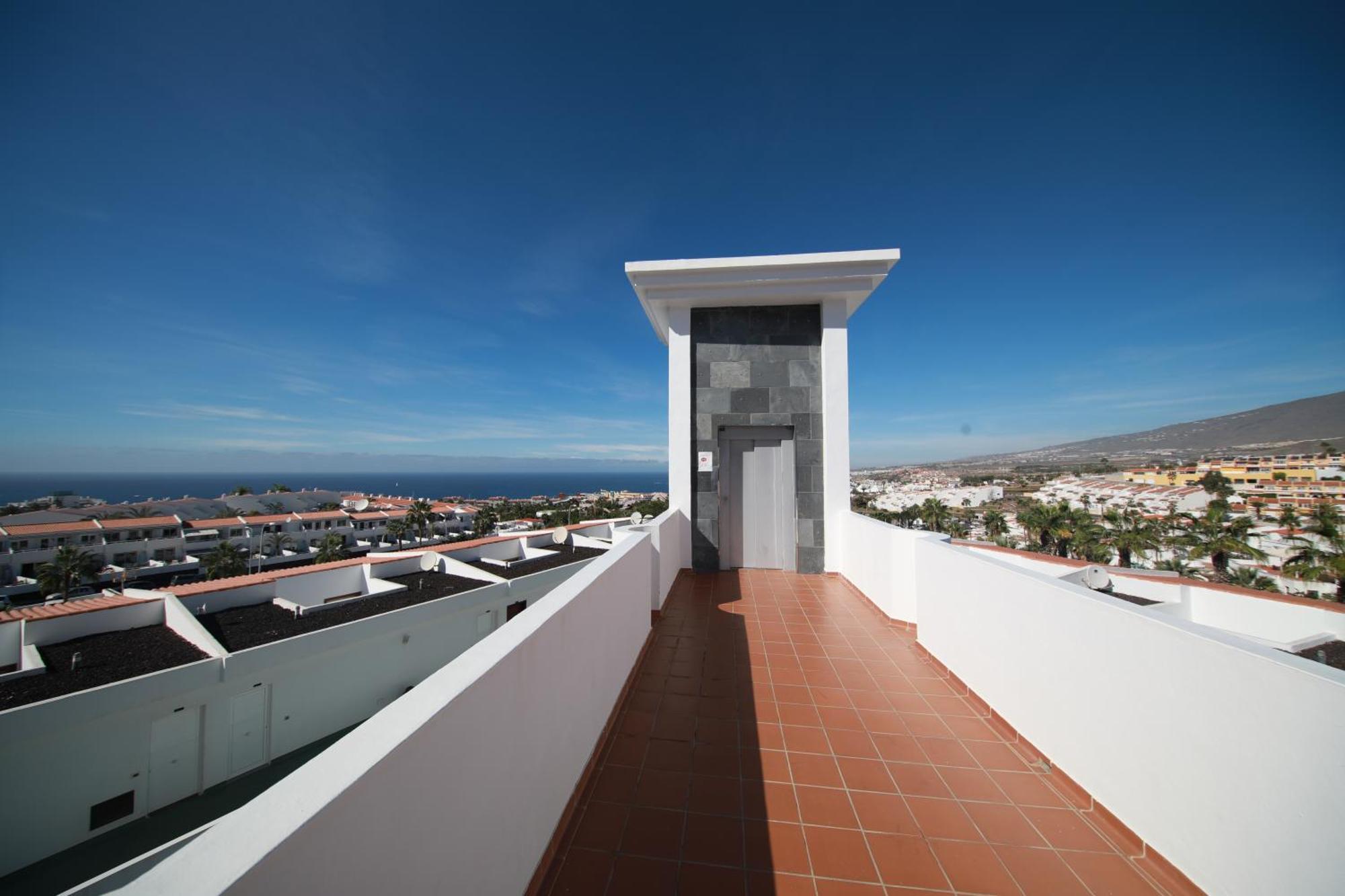 Apartments Island Village Heights Costa Adeje  Eksteriør bilde