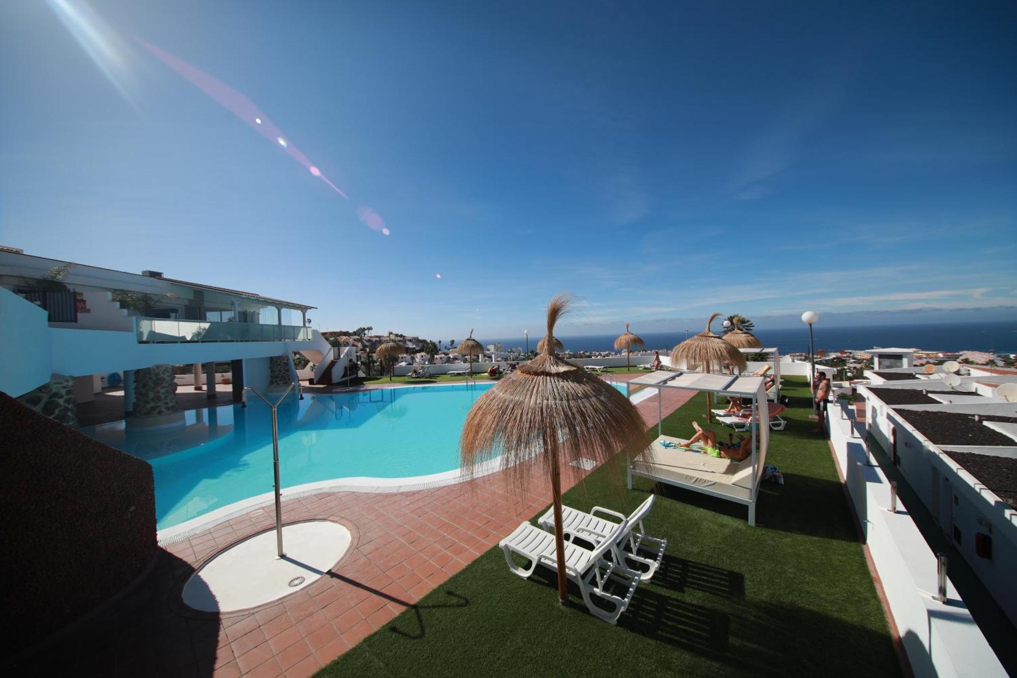 Apartments Island Village Heights Costa Adeje  Eksteriør bilde