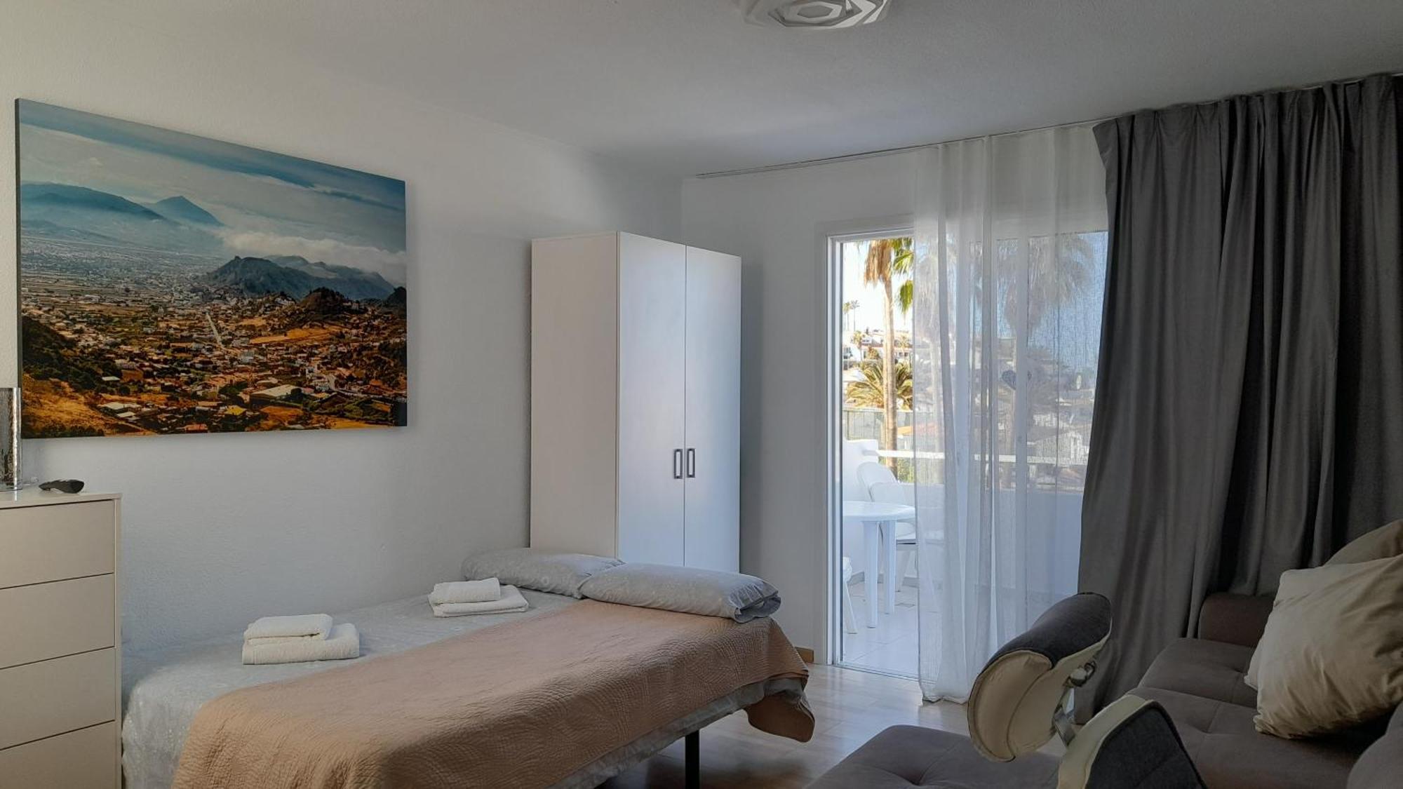 Apartments Island Village Heights Costa Adeje  Rom bilde